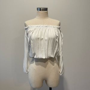 Brandy Melville - Off shoulder blouse